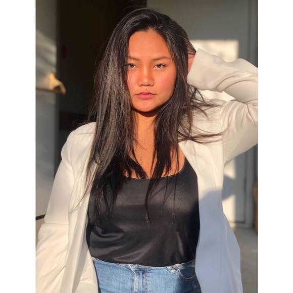 Meet your Posher, Golden - Picture 1 of 1